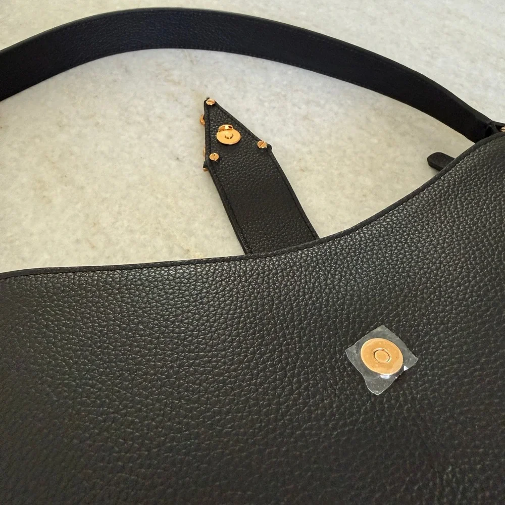 Versace Virtus‎ Small Hobo Bag Black Grained Leather Gold Barocco V